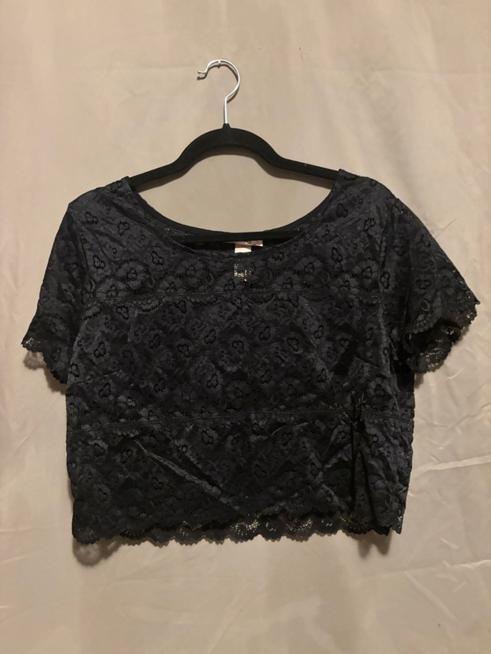La SENZA Black Lace Short Sleeve Crop Top